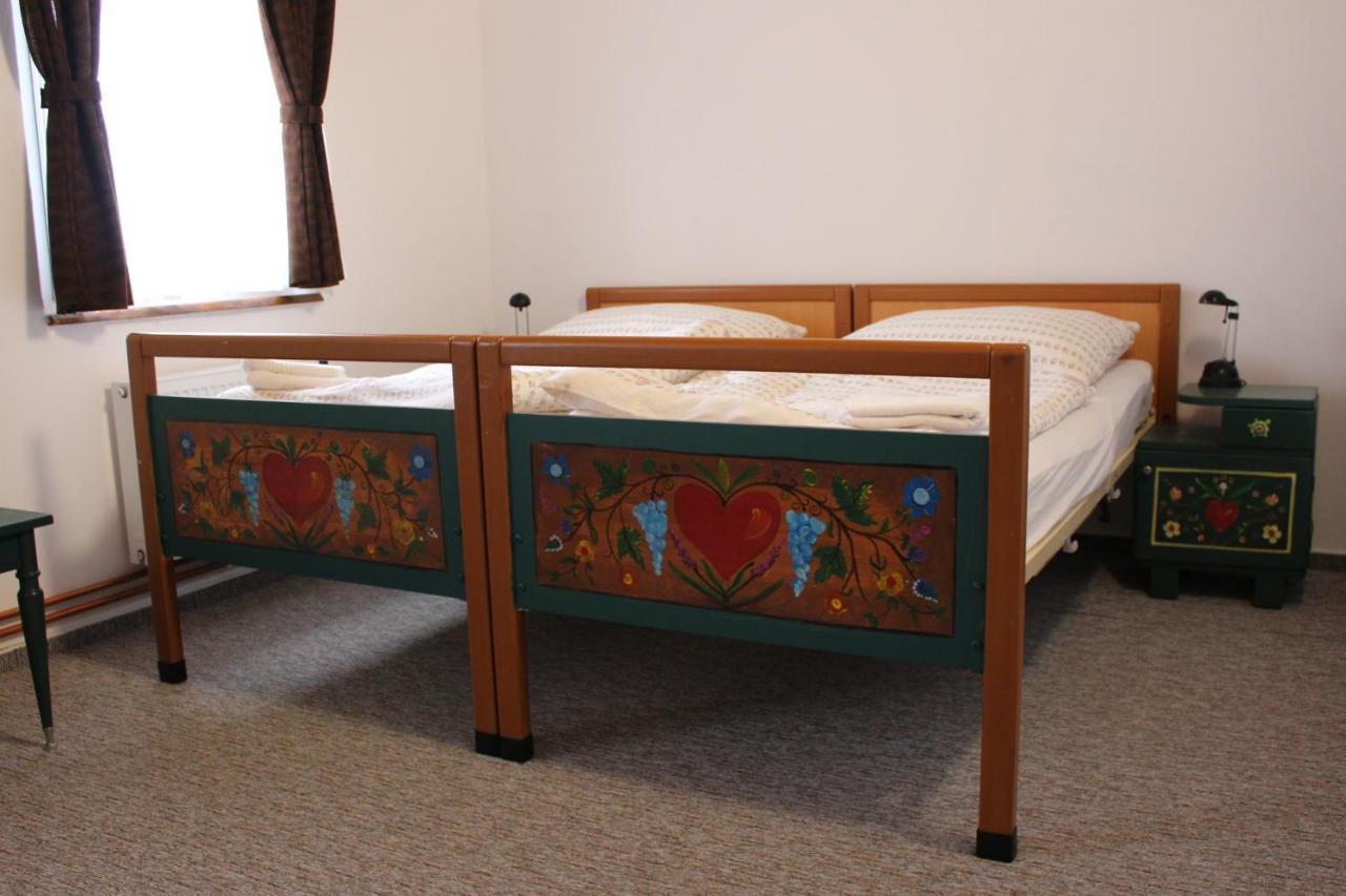 Bendovsky Dvur Bed & Breakfast Dusniky Dış mekan fotoğraf